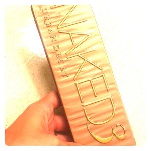Urban decay naked 3 eyeshadow pallet